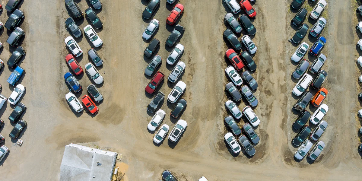 Tudo sobre carros de leilão: Vale a pena?