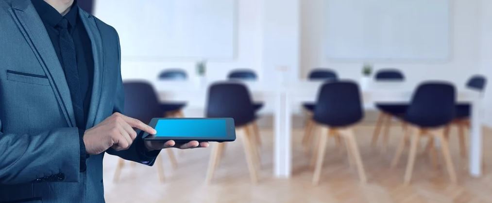 5 diferenciais que o atendimento presencial da sua corretora de seguros deve ter