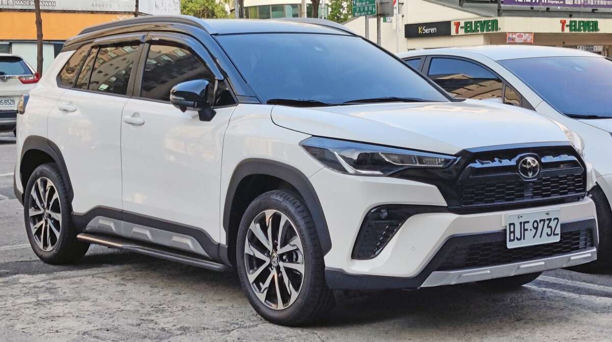 Seguro Corolla Cross Hybrid: quanto custa e como economizar