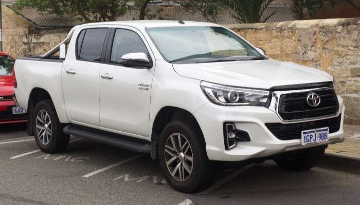 hilux branca